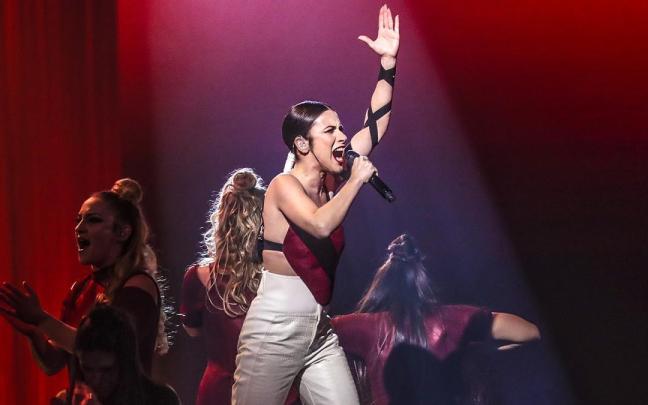 Blanca Paloma se ha impuesto en la segunda semifinal gracias a la mejor valoración del televoto y del jurado profesional. Blanca Paloma se ha impuesto en la segunda semifinal gracias a la mejor valoración del televoto y del jurado profesional.