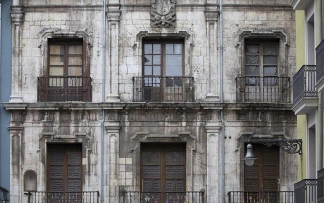 Imagen de la fachada del Palacio del Marqués de Rozalejo, del siglo XVIII.