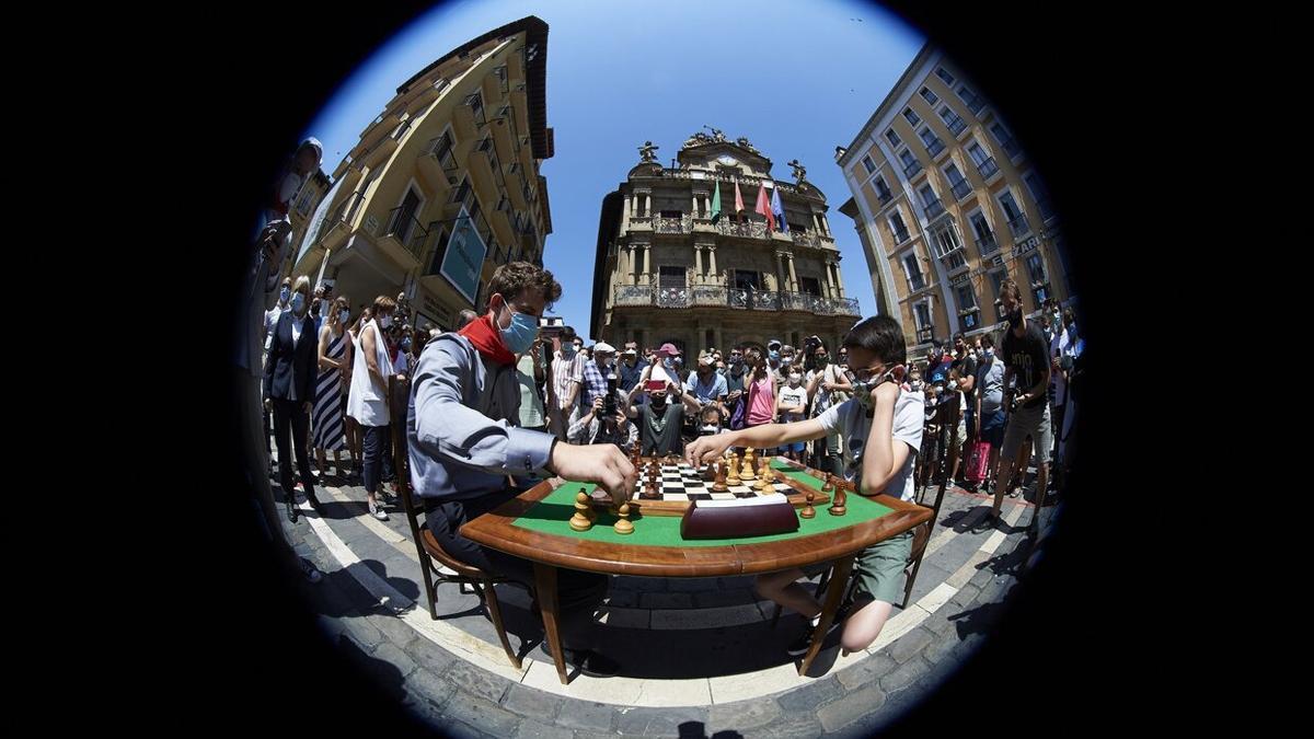 Una partida del torneo de ajedrez celebrado el año pasado.