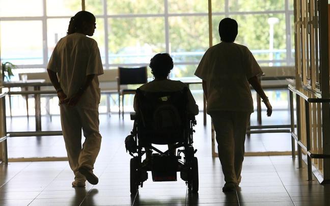 El Centro Infanta Elena de atención a personas con discapacidad. El Centro Infanta Elena de atención a personas con discapacidad.