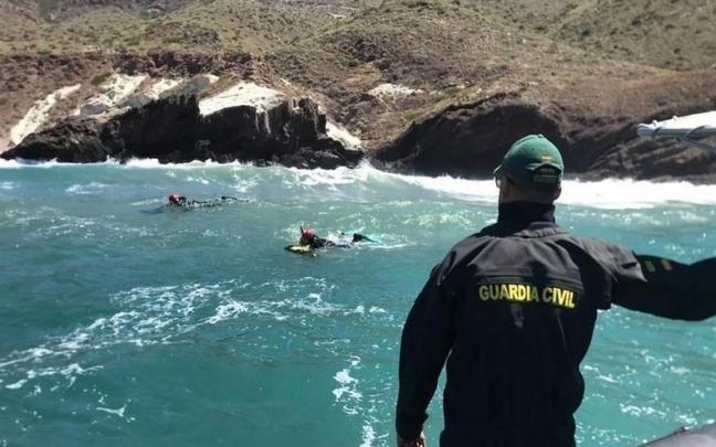 Imagen de archivo de un buceador de la Guardia Civil.