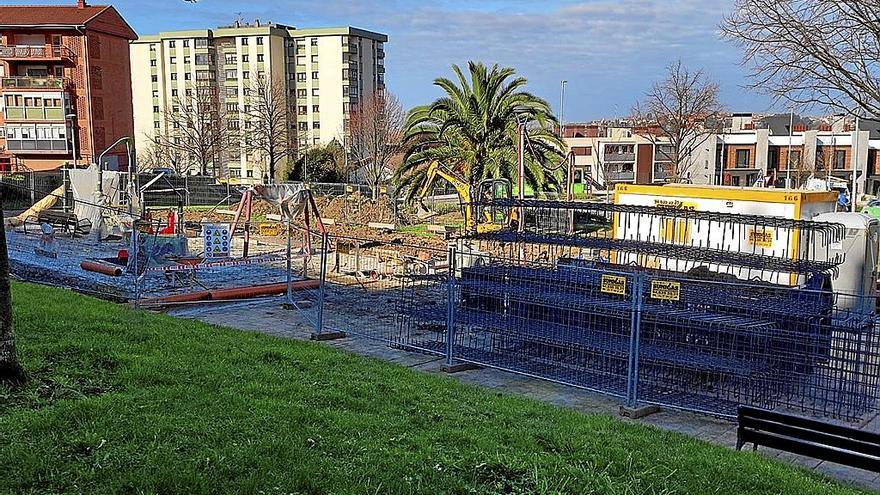 Las obras para dotar de cubierta al parque han comenzado esta semana.