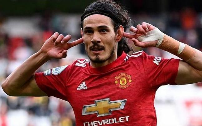 Cavani celebra un gol con el Manchester United