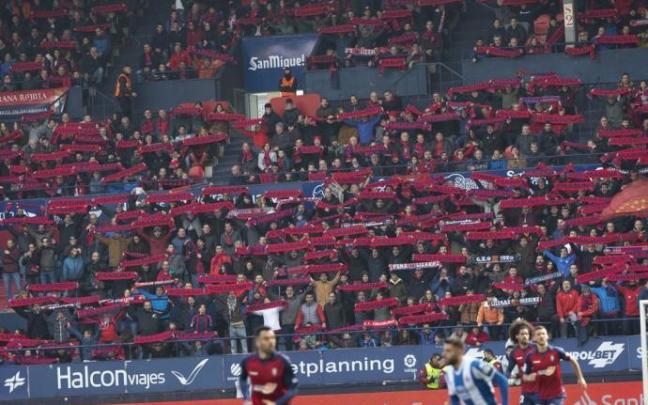 La afición de Osasuna, en el último partido disputado con público en El Sadar