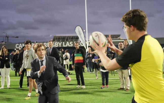 José Luis Martínez-Almeida en la inauguración del nuevo Campo Municipal de Rugby Las Leonas. José Luis Martínez-Almeida en la inauguración del nuevo Campo Municipal de Rugby Las Leonas.