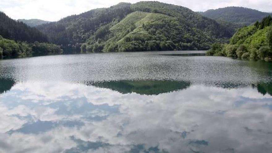 Vista del embalse de Ibai-Eder, en Azpeitia.