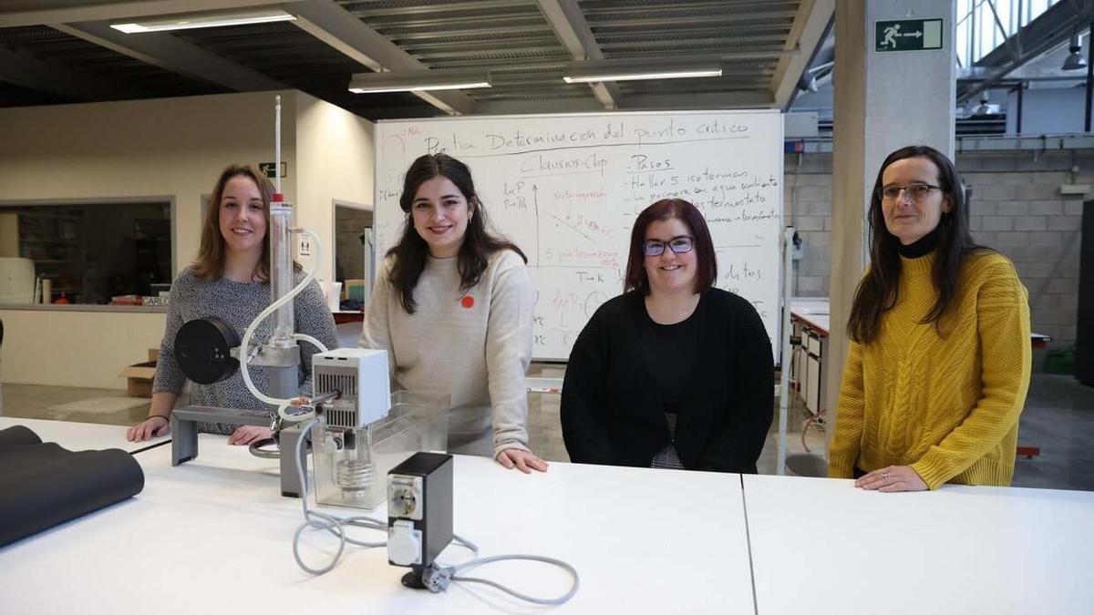 Las ingenieras e investigadoras Itziar Uzqueda, Irene Miquélez, Aránzazu Jurío y Patricia Aranguren