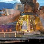Panor&aacute;mica del Museo Guggenheim Bilbao. | FOTO: MUSEO GUGGENHEIM