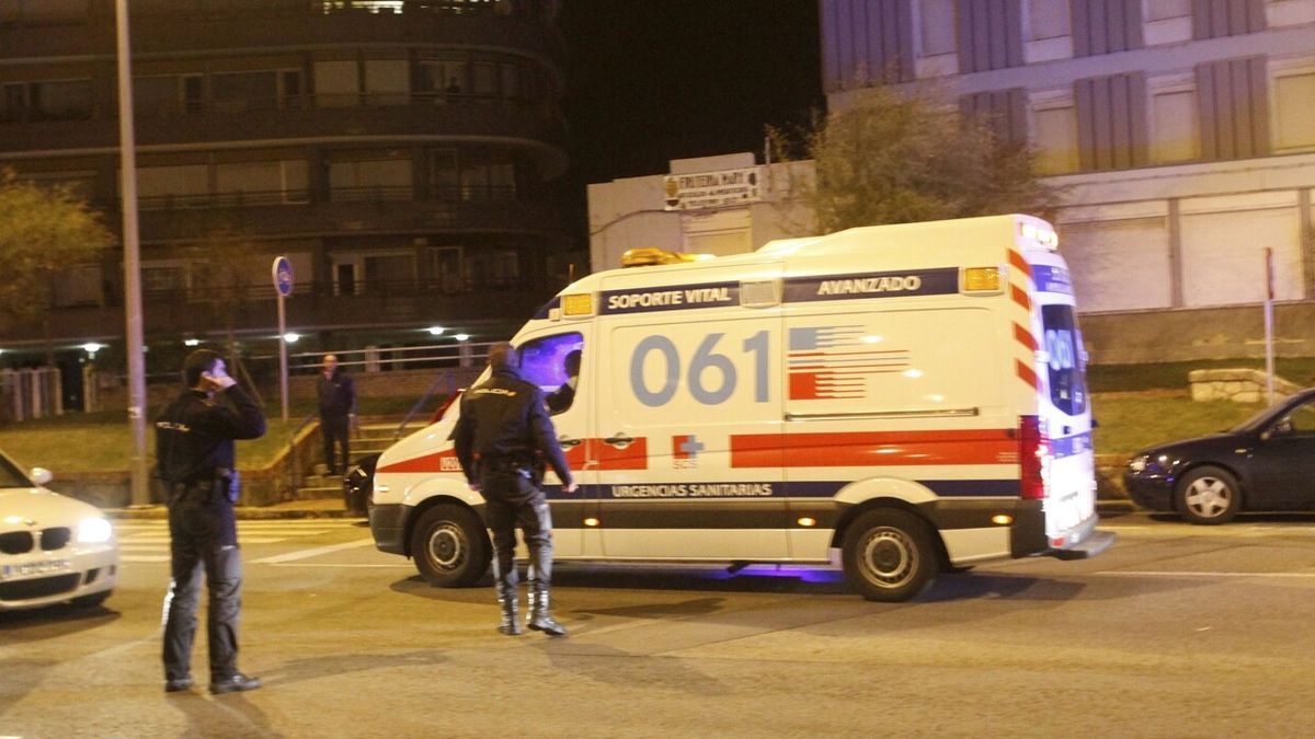 Imagen de archivo de ambulancia en Cantabria