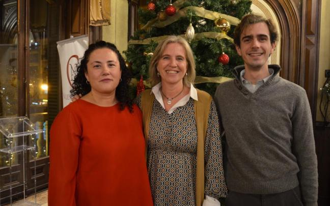 Marta López, Beatriz Paloma y José Lacarra.