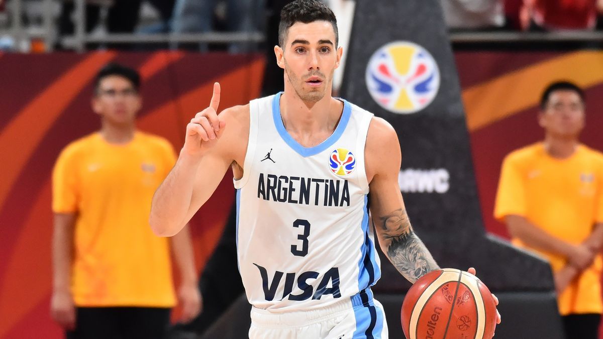 Luca Vildoza, durante un partido con su selección