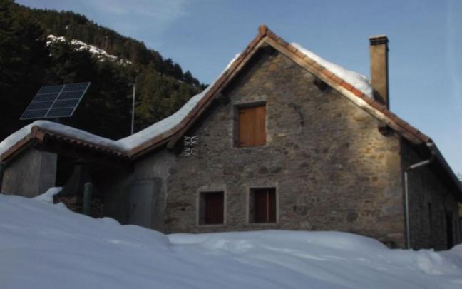 La borda Txibarro, de Isaba, que ha sufrido el incendio.