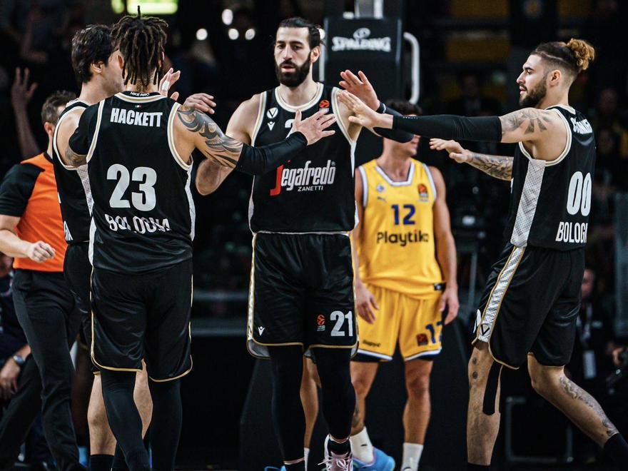 Scariolo aterrizó en la Virtus en el verano de 2021 con el objetivo de devolver al histórico club italiano a la élite