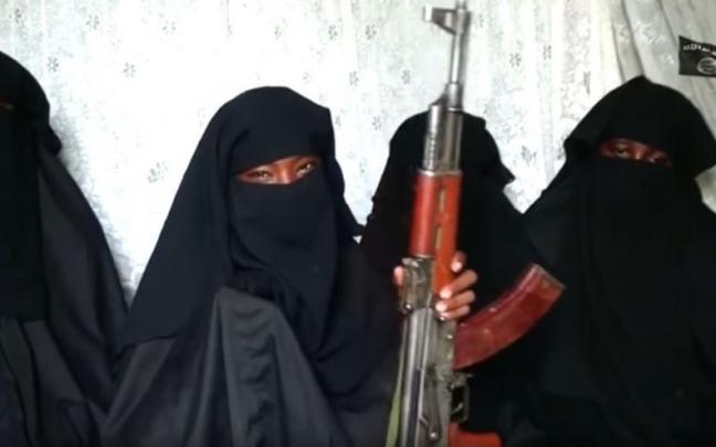 Tres de las niñas secuestradas en Chibok. Tres de las niñas secuestradas en Chibok.