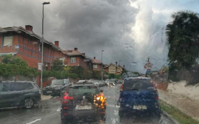 Ma&ntilde;ana muy lluviosa en el entorno del Gran Bilbao
