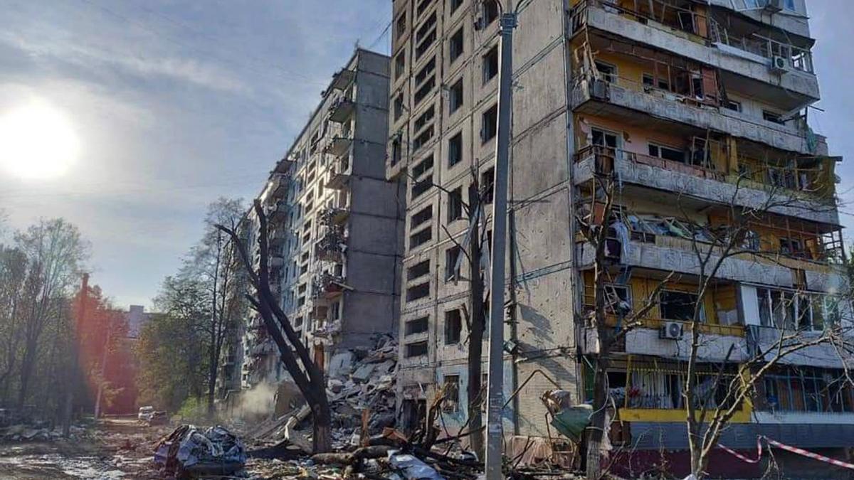 Edificios destruidos en Zaporiyia.