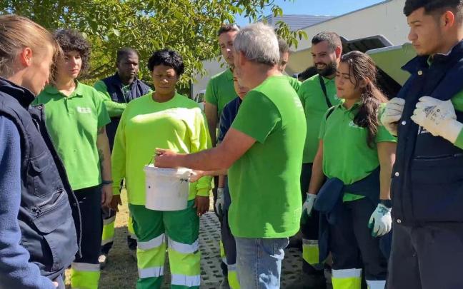 Taller sobre compostaje y residuos.