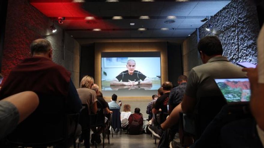 V&iacute;deo de Marcelo Bielsa emitido durante la comparecencia de I&ntilde;aki Arechabaleta