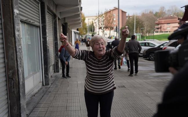 "El premio llega sin avisar que si no ya hubiera venido más arreglada" "El premio llega sin avisar que si no ya hubiera venido más arreglada"
