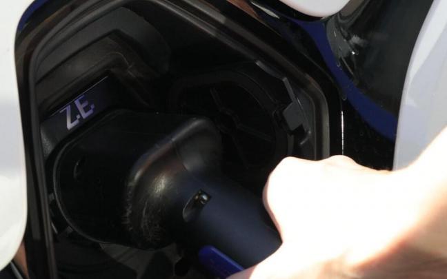 Un cargador eléctrico.