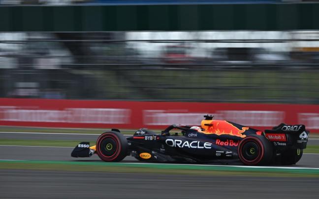 Verstappen ha realizado su mejor vuelta en un minuto, 27 segundos y 901 milésimas Verstappen ha realizado su mejor vuelta en un minuto, 27 segundos y 901 milésimas