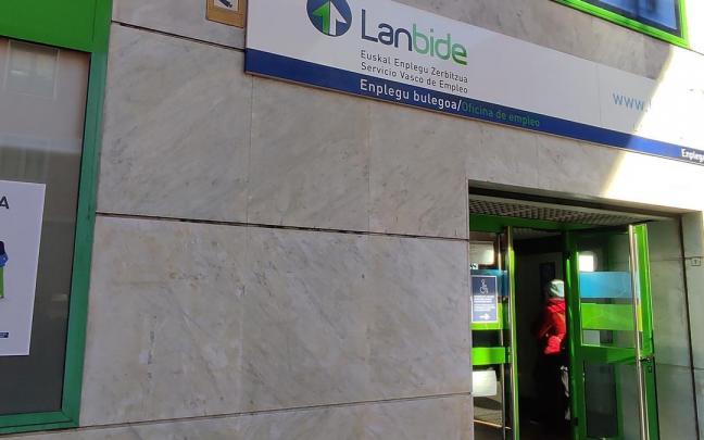 Una oficina de Lanbide. Una oficina de Lanbide.