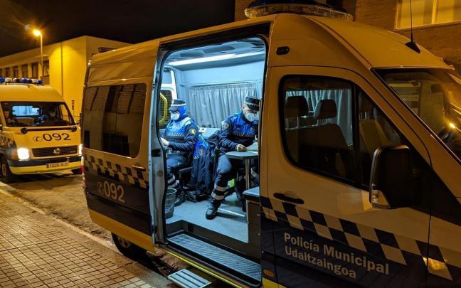 Imagen de un vehículo de la Policía Municipal de Pamplona Imagen de un vehículo de la Policía Municipal de Pamplona