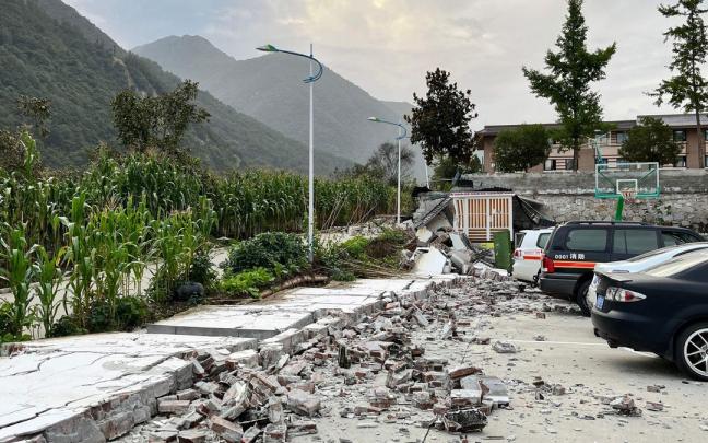 Registrado un terremoto en China. Registrado un terremoto en China.