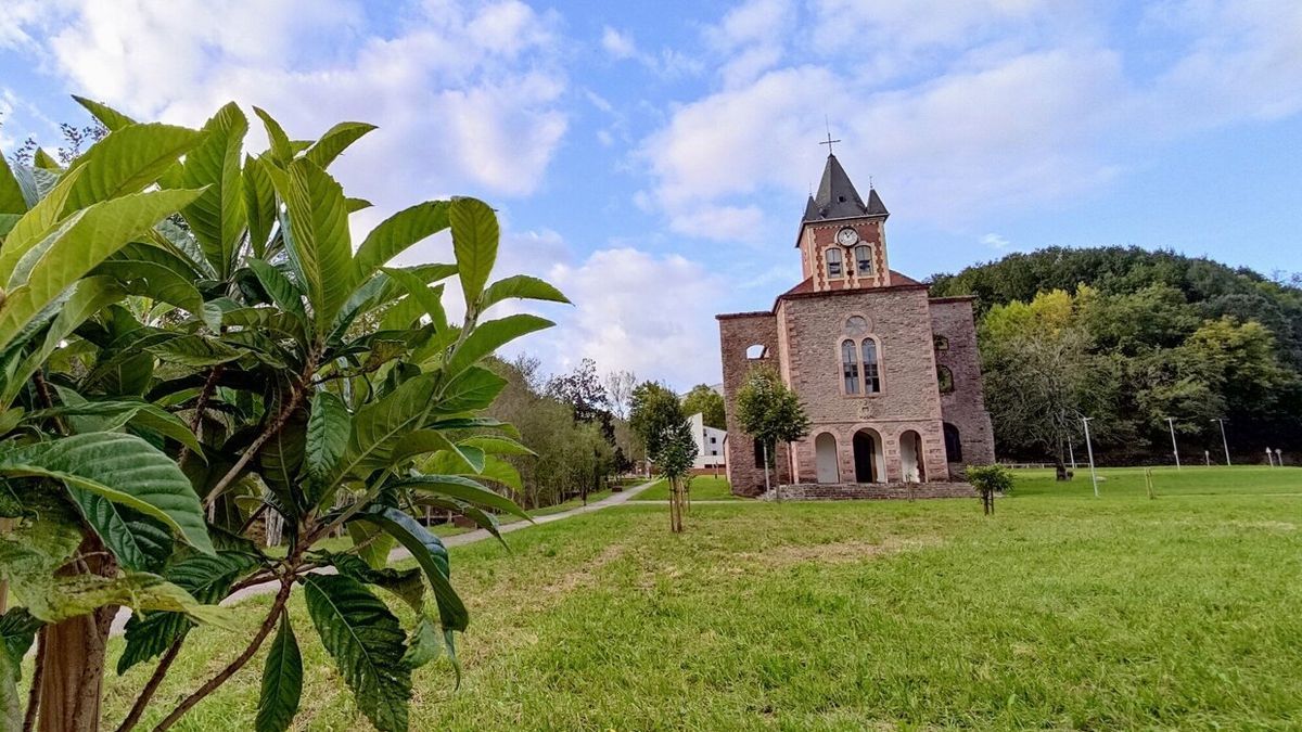 La iglesia del campus de Lekaroz acogerá el Centro de Investigación e Innovación.