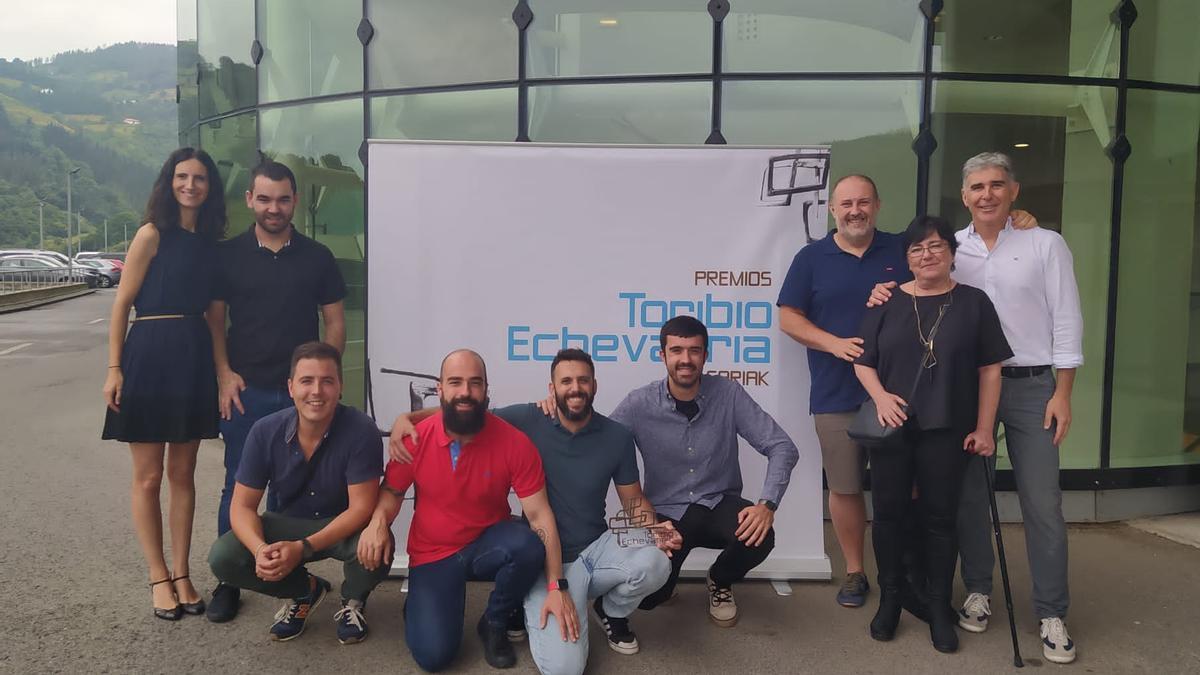 Equipo Robtrusion en los premios Toribio Echevarria