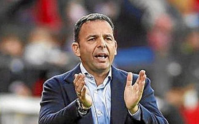 Calleja, con el Alavés.