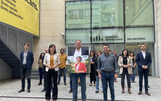 Junqueras, al frente, durante la presentaci&oacute;n de la candidatura de ERC.