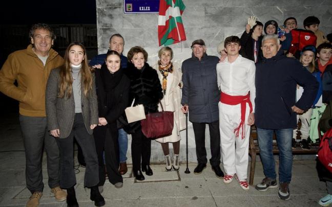Acto en honor a Gregorio Blasco en Mundaka.