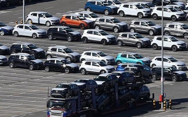 La empresa fabrica fundas para los vehículos de Volkswagen