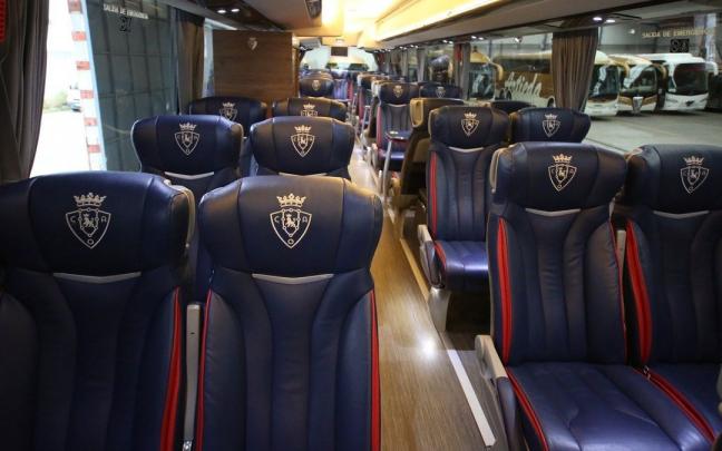 Interior del bus de Osasuna