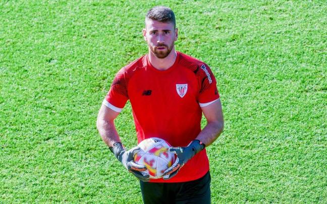 El portero del Athletic, Unai Simón, ha sido convocado por Luis Enrique para disputar el Mundial de Catar con la selección española