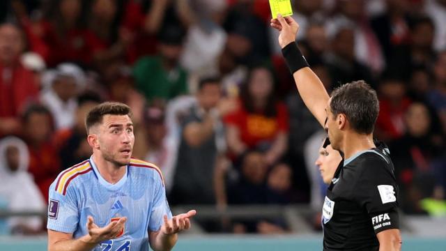 Laporte durante el partido de España ante Marruecos Laporte durante el partido de España ante Marruecos