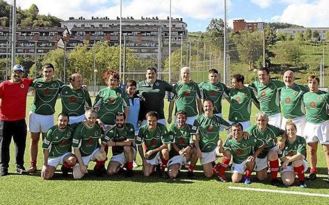 El equipo con el que debut&oacute; el Iru&ntilde;a Rugby Club en la Liga Bultza.