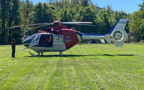 Helicóptero de la Ertzaintza. Helicóptero de la Ertzaintza.