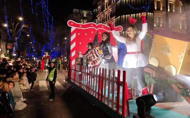 Los Reyes Magos llenan de ilusión las calles de Bilbao Los Reyes Magos llenan de ilusión las calles de Bilbao