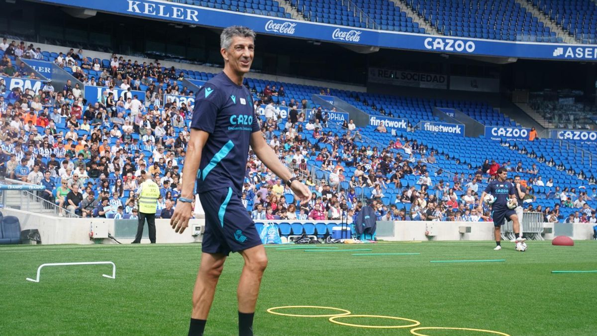 Imanol Alguacil durante el primer entrenamiento de la Real 2022-2023