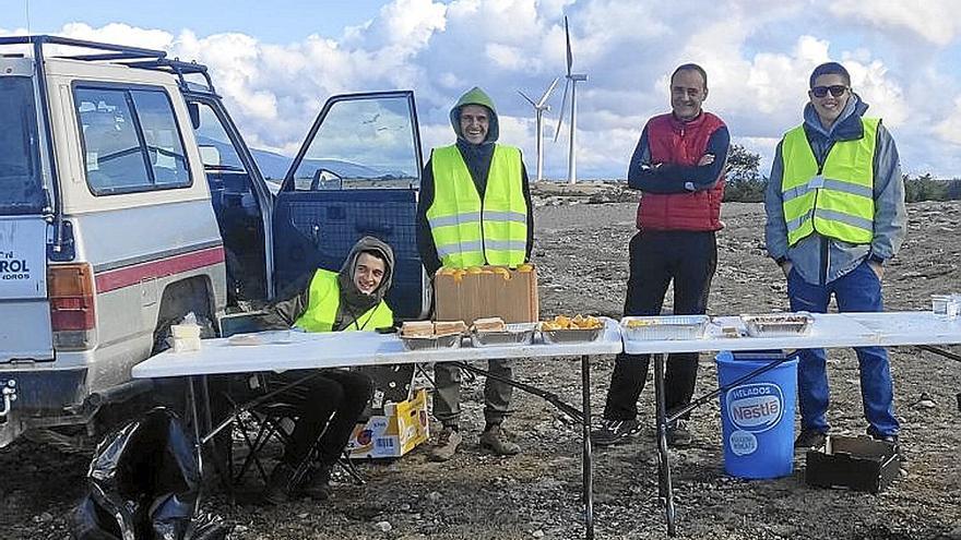 Voluntarios en Oteros.
