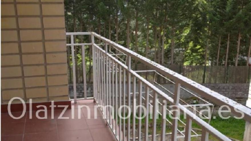 Piso en venta con 3 dormitorios en Artziniega.