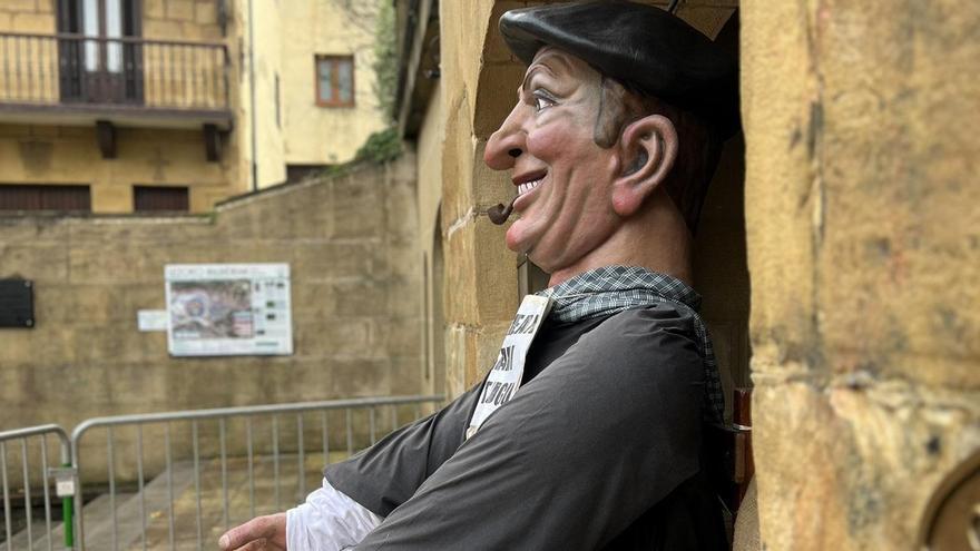 Imagen del Olentzero antes del robo