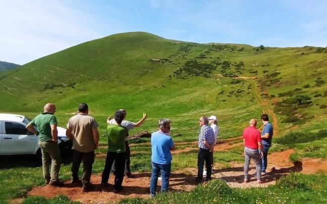 La Comisión de Desarrollo Rural del Parlamento visitó Artesiaga en mayo.