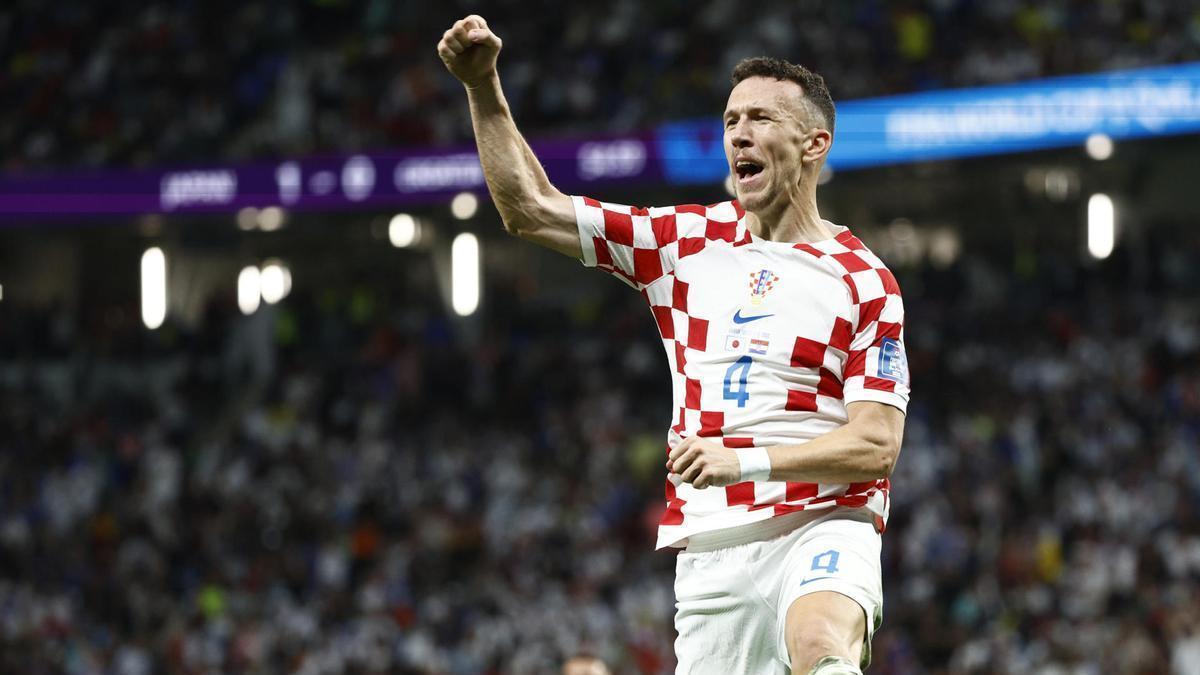 Perisic celebra el gol anotado frente a Japón.