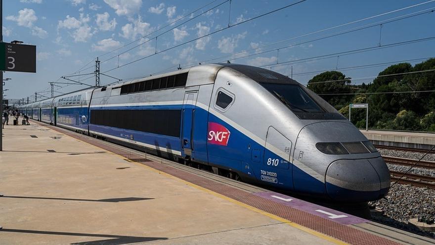 Paro de trenes en Francia el 7 y 8 de febrero contra la reforma de las pensiones.