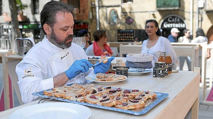 Oion vivi&oacute; ayer una jornada de gran ambiente con &lsquo;En torno a la mesa&rsquo;. | FOTO: PABLO JOS&Eacute; P&Eacute;REZ