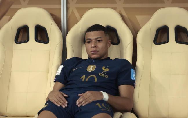 Kylian Mbappé tras la derrota en la final del Mundial. Kylian Mbappé tras la derrota en la final del Mundial.