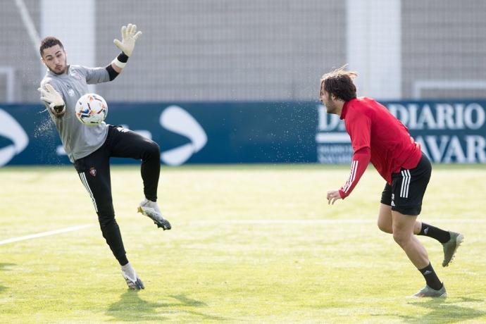 Iván Martínez, en un entrenamiento con el primer equipo.